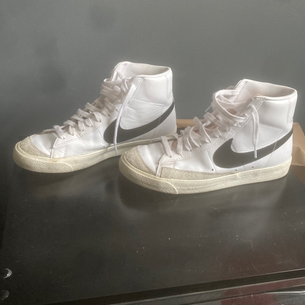 Size us 10 lightly used